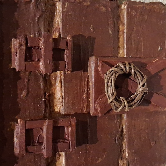 Primitive Cabin - Picture 3 of 6